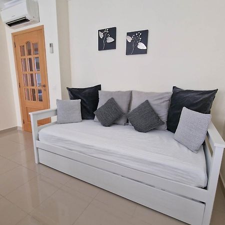 Apartment Rocha Oceano Azul Charming Portimao Luaran gambar