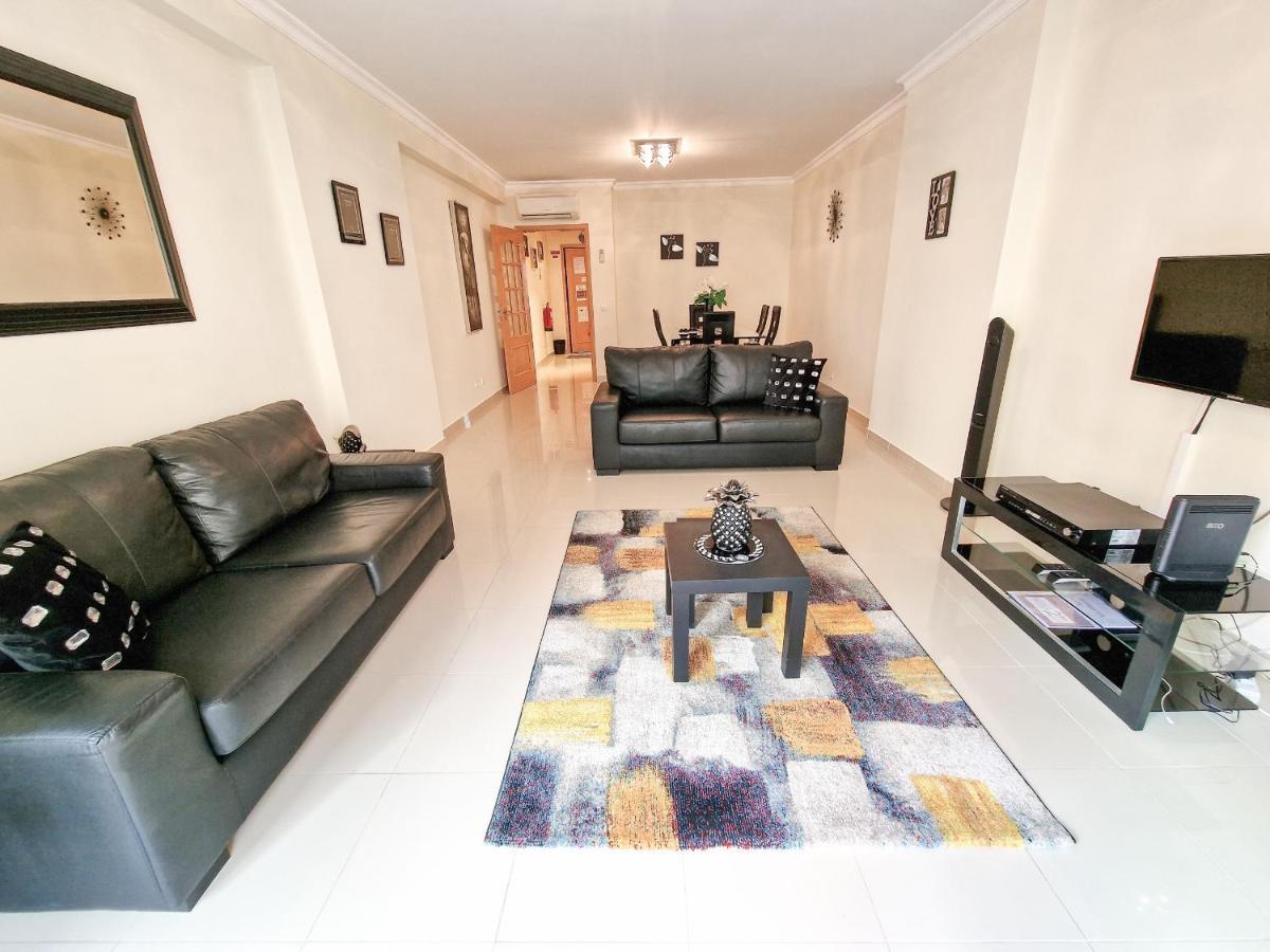 Apartment Rocha Oceano Azul Charming Portimao Luaran gambar