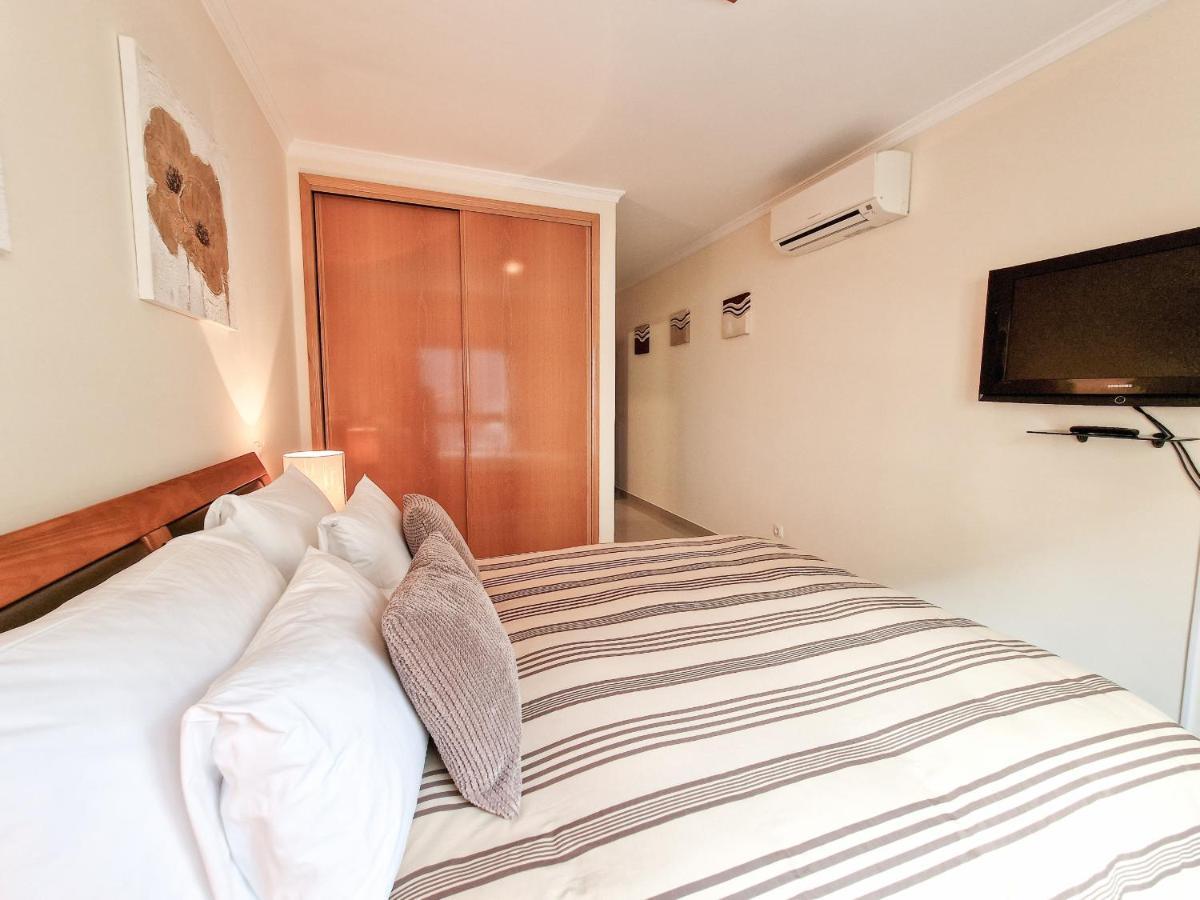 Apartment Rocha Oceano Azul Charming Portimao Luaran gambar