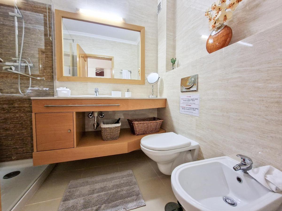 Apartment Rocha Oceano Azul Charming Portimao Luaran gambar